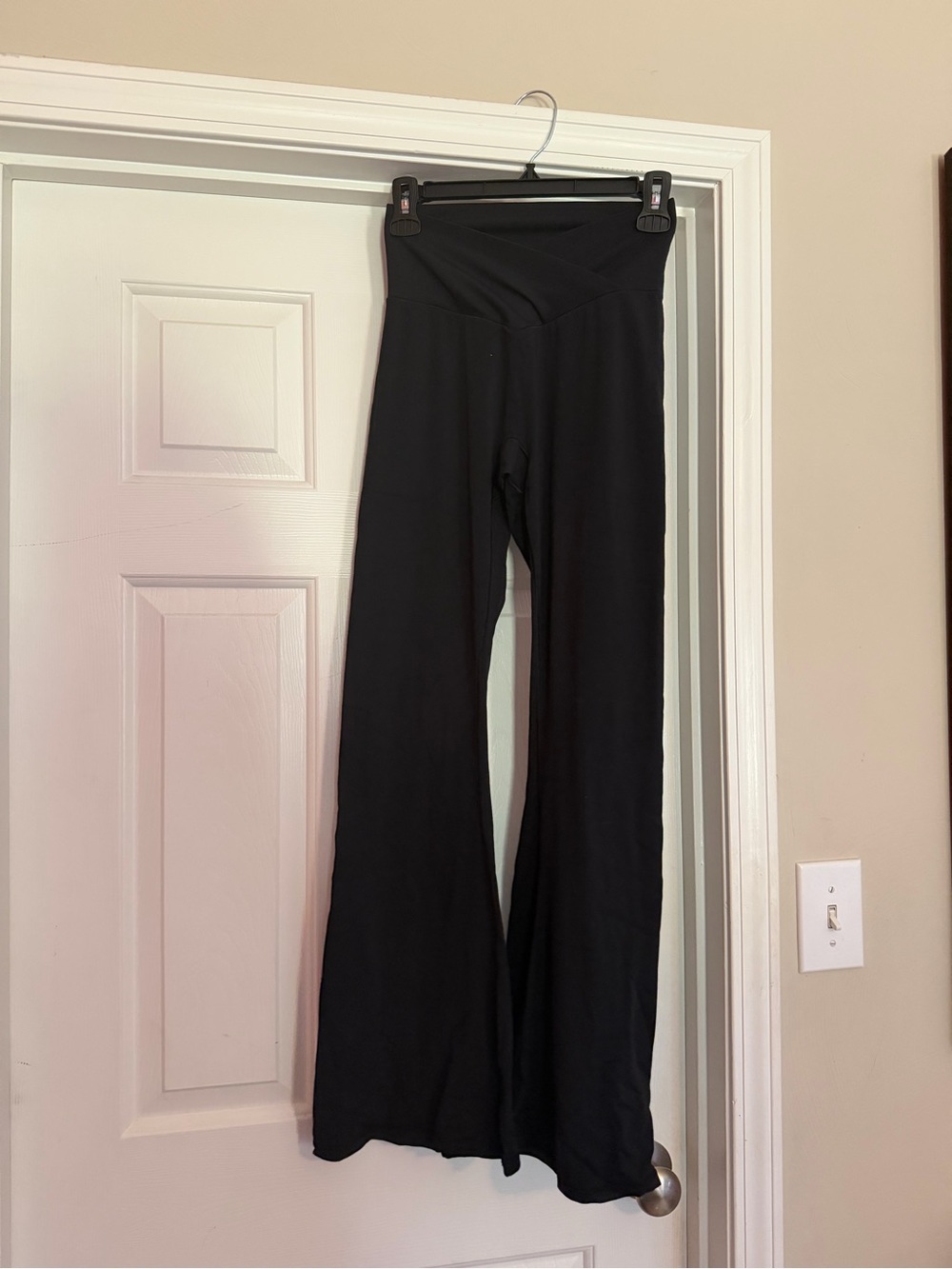 Women's Black Flare Yoga Pants - High Waist